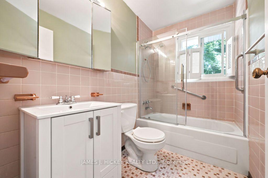 Photo 31 of 100 Glendale Avenue, Deep River, Deep River — HOMEH