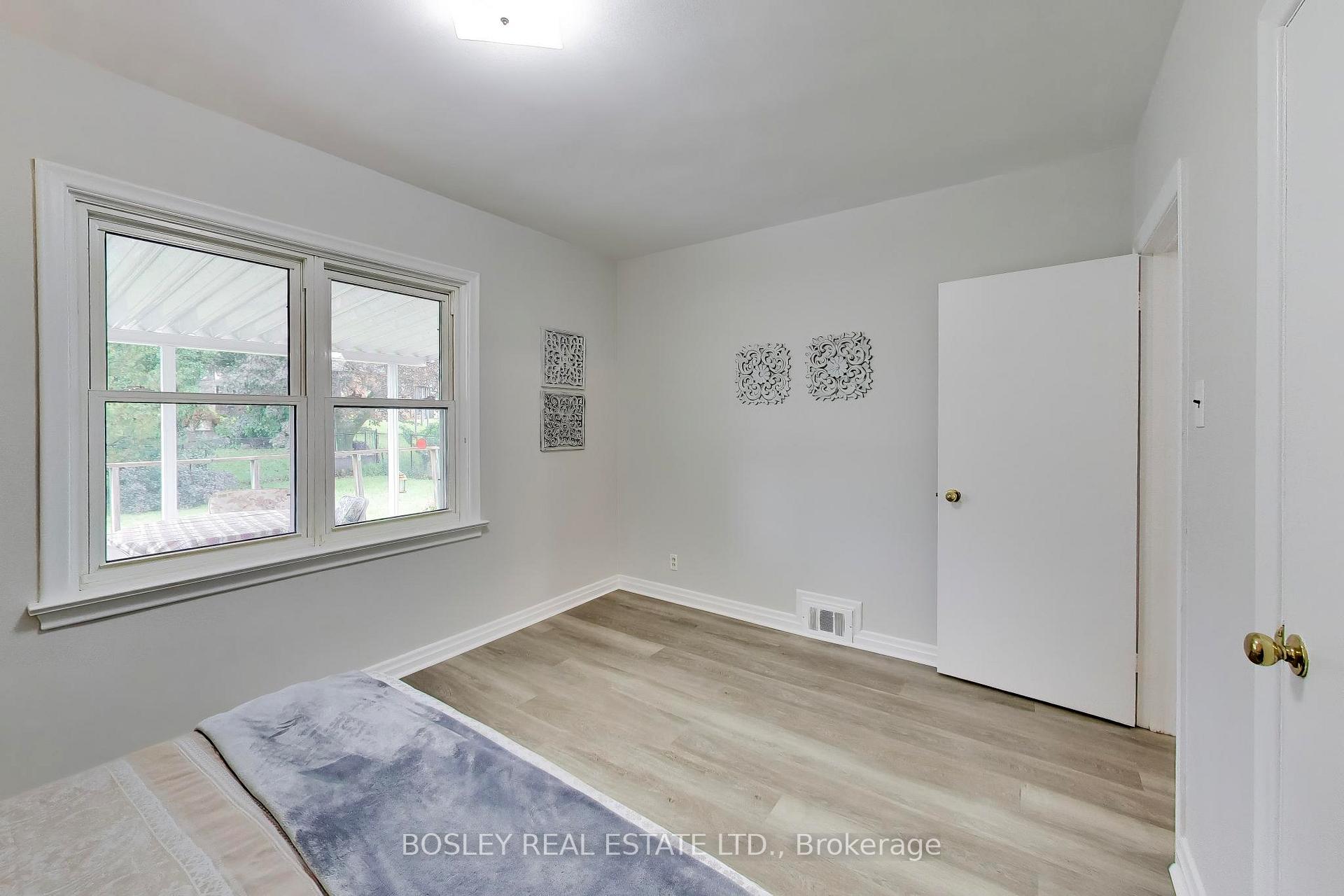 Photo 17 of 24 Tulip Drive, Scarborough, Wexford-Maryvale — HOMEH
