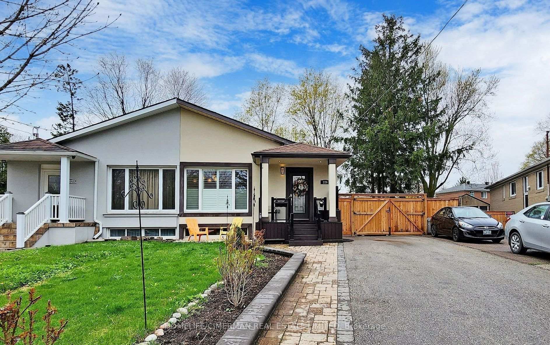 Photo 2 of Unit Bsmt, 226 Browndale Crescent, Richmond Hill, Crosby — HOMEH