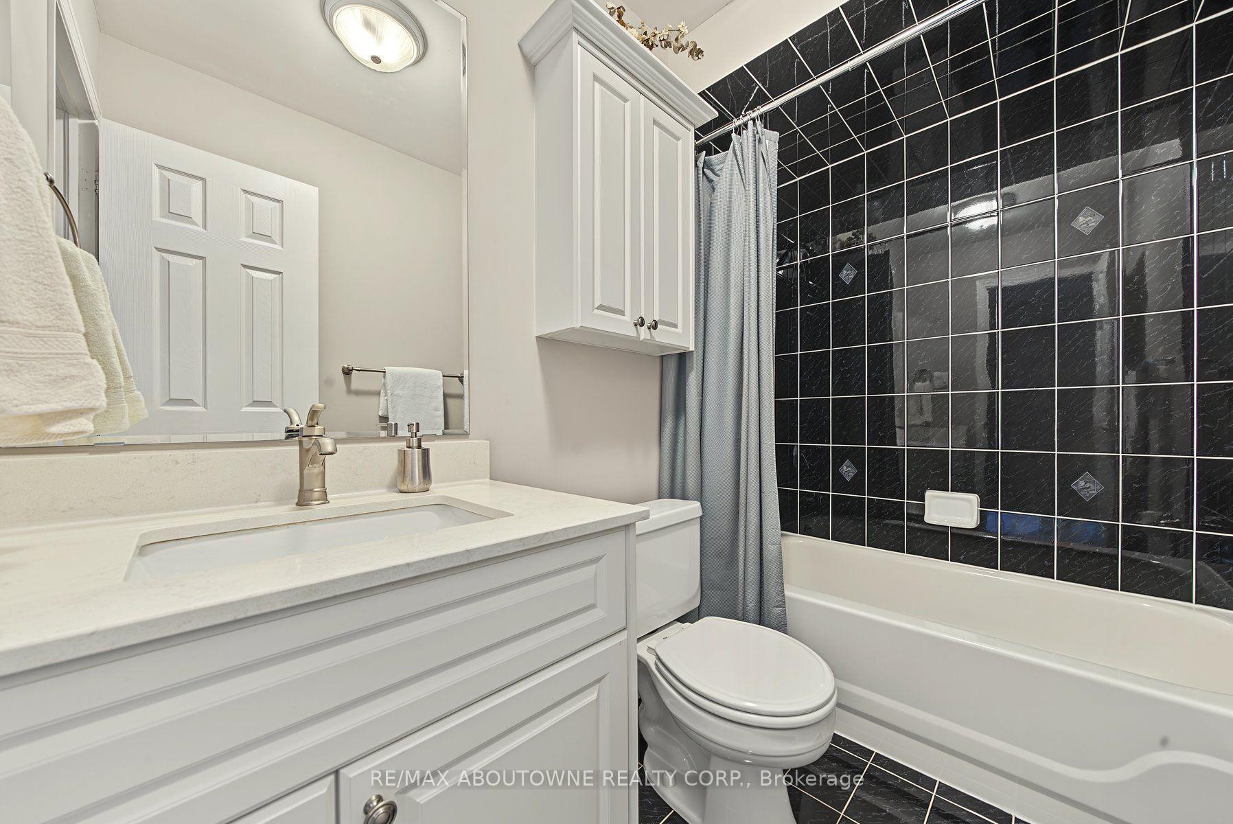 Photo 30 of 5110 Falconcrest Drive, Burlington, Uptown — HOMEH