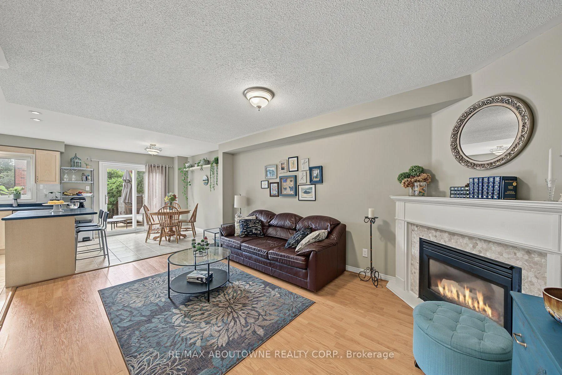 Photo 14 of 5110 Falconcrest Drive, Burlington, Uptown — HOMEH