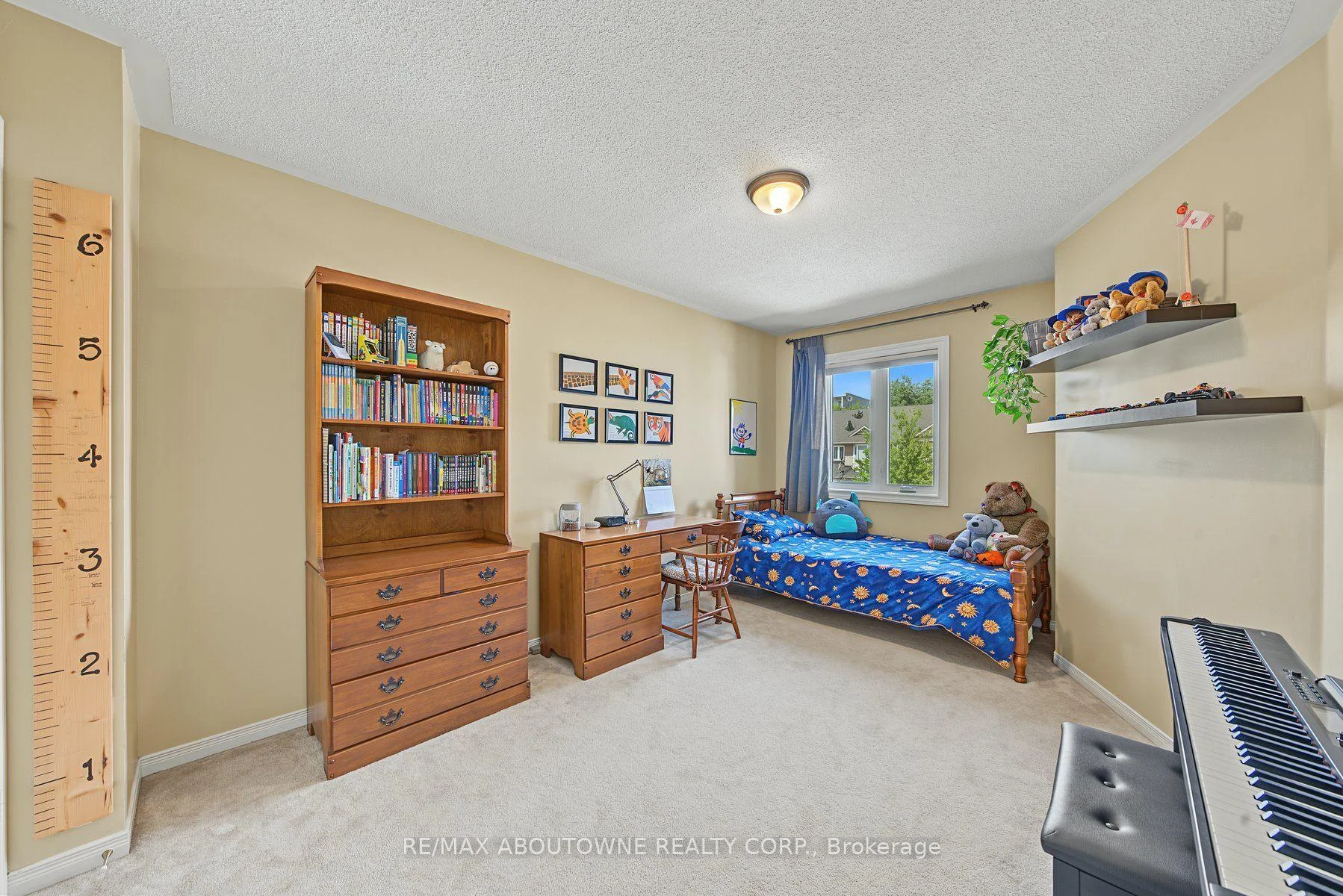 Photo 55 of 5110 Falconcrest Drive, Burlington, Uptown — HOMEH