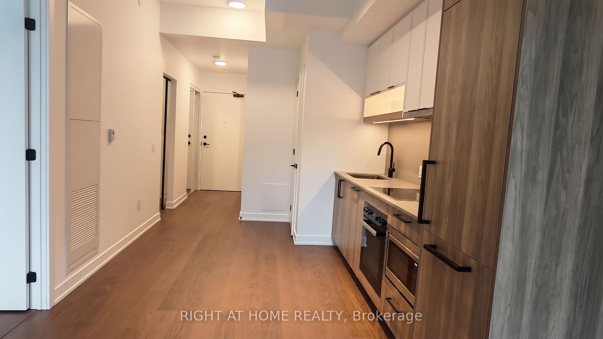 Photo 5 of Unit 202, 91 Montclair Avenue, Toronto, Forest Hill South — HOMEH