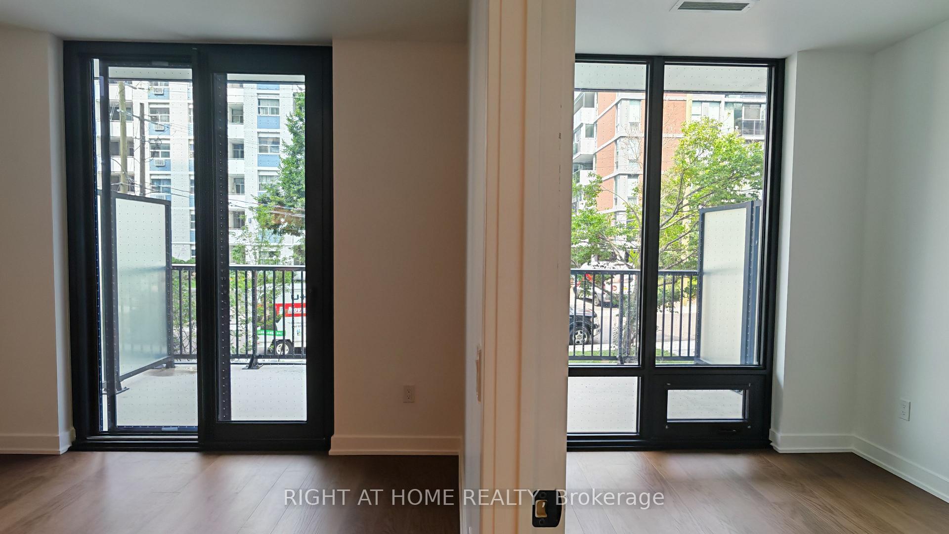 Photo 8 of Unit 202, 91 Montclair Avenue, Toronto, Forest Hill South — HOMEH