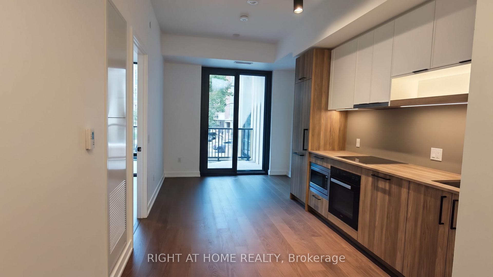 Photo 3 of Unit 203, 91 Montclair Avenue, Toronto, Forest Hill South — HOMEH