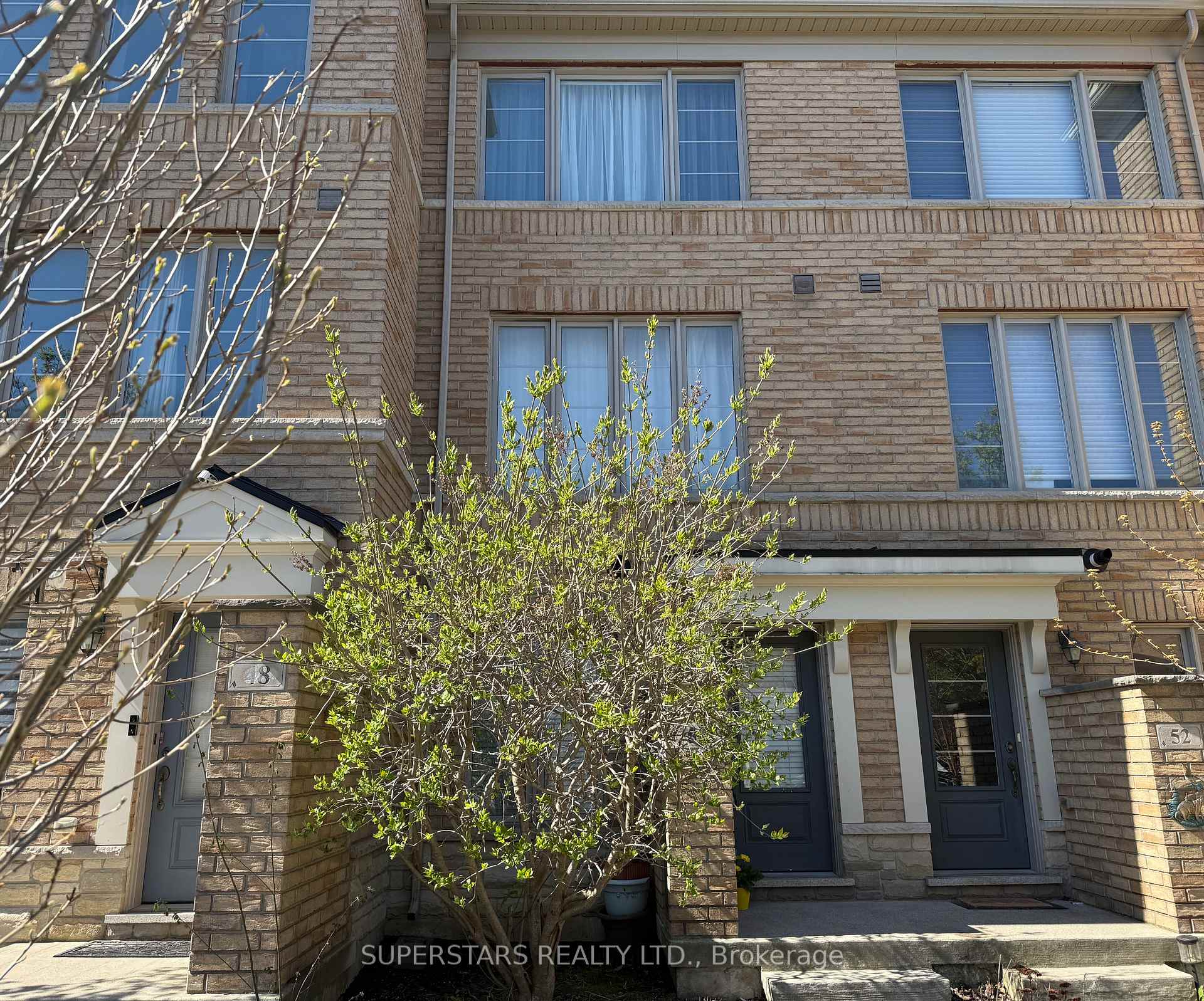 Front of 50 Lily Cup Avenue