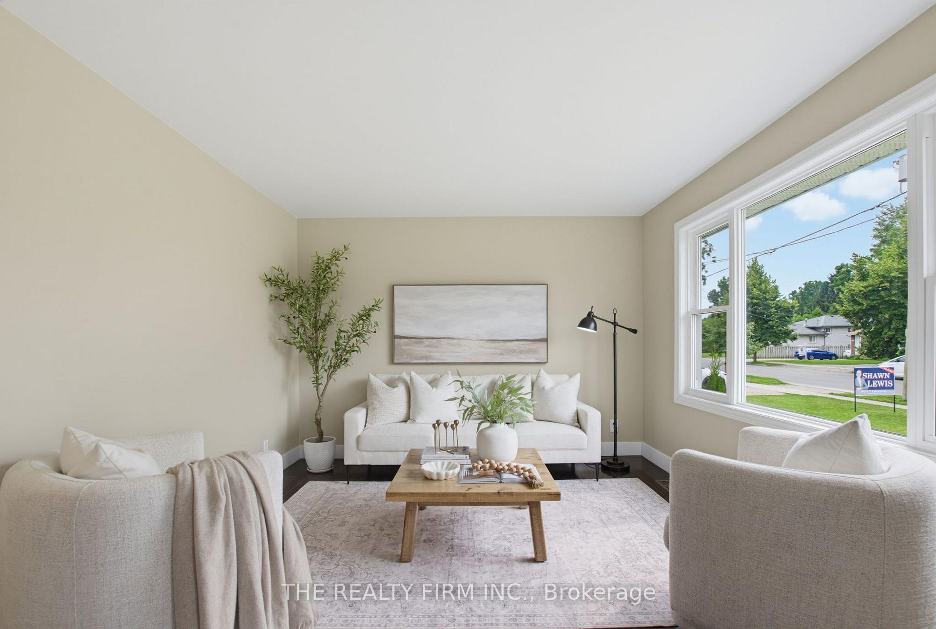 Photo 8 of 190 Vancouver Street, London, East H — HOMEH