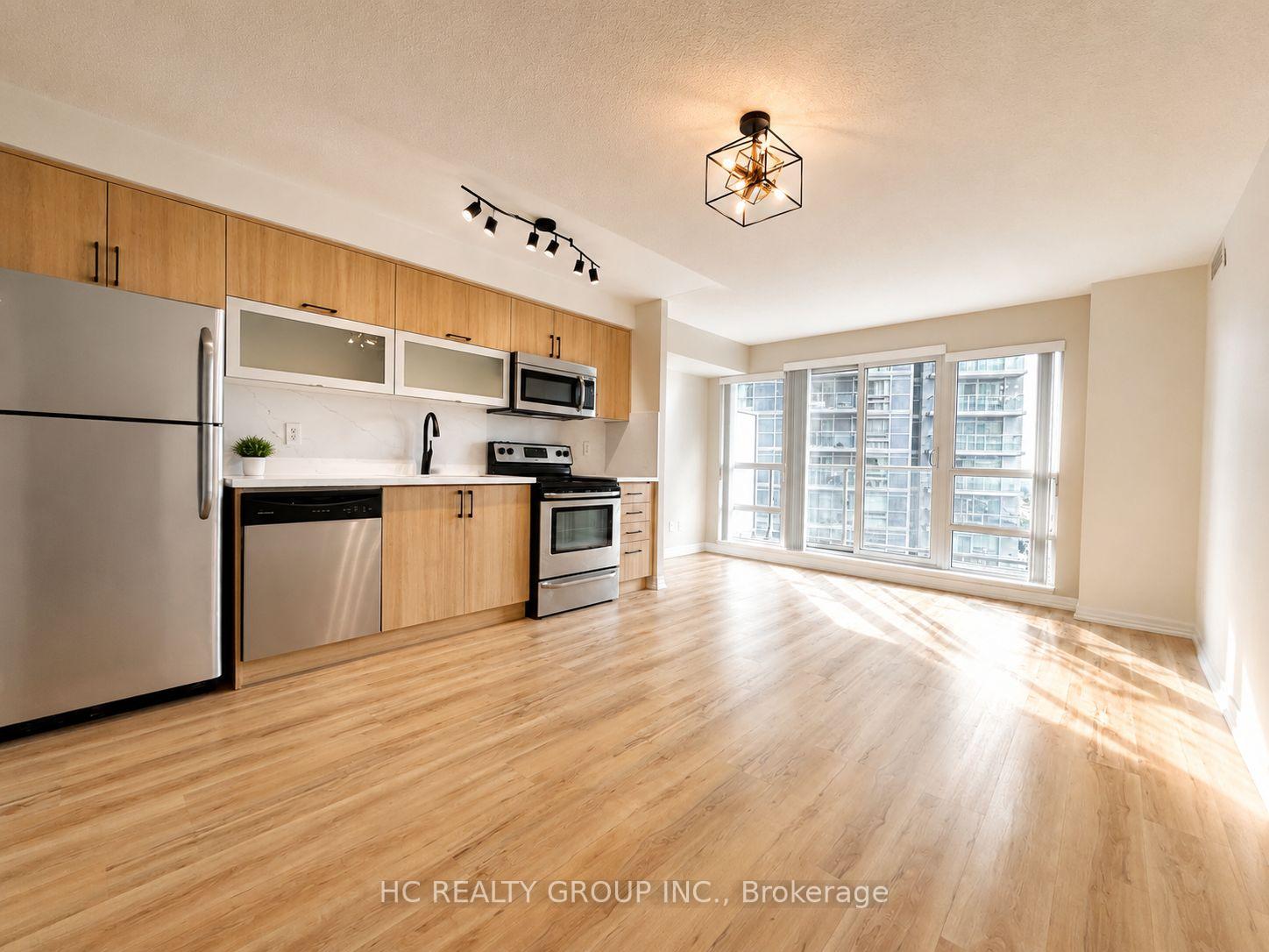 Photo 7 of Unit 1811, 2015 Sheppard Avenue E, North York, Henry Farm — HOMEH