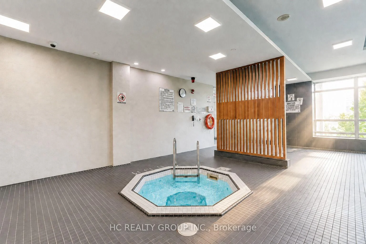 Photo 19 of Unit 1811, 2015 Sheppard Avenue E, North York, Henry Farm — HOMEH