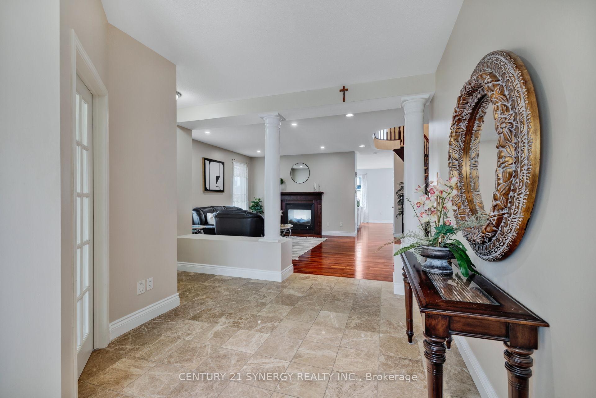 Photo 4 of 413 Muirland Avenue, Ottawa, Avalon East — HOMEH