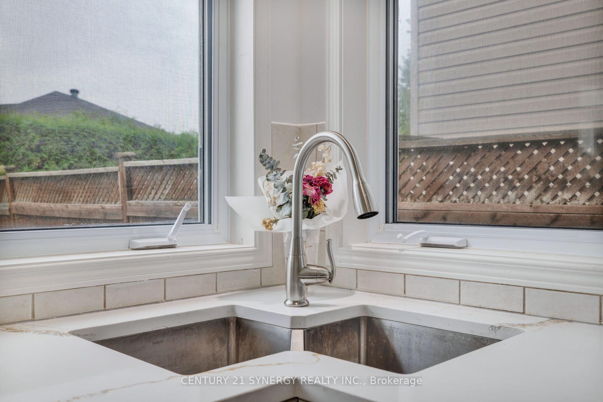 Photo 21 of 413 Muirland Avenue, Ottawa, Avalon East — HOMEH
