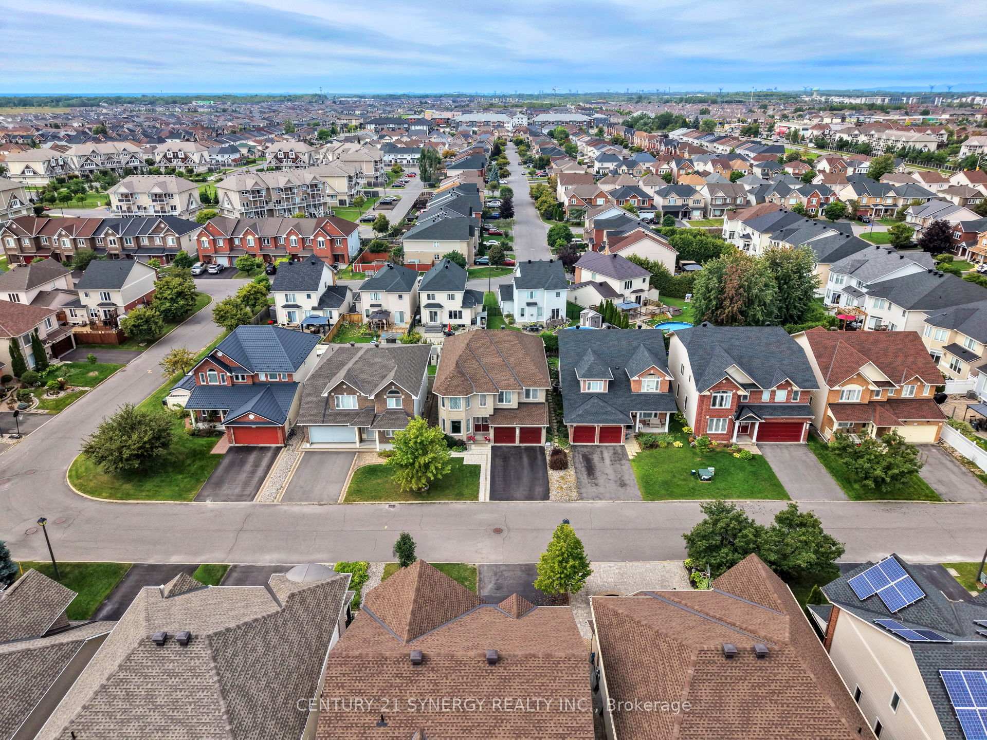 Photo 49 of 413 Muirland Avenue, Ottawa, Avalon East — HOMEH