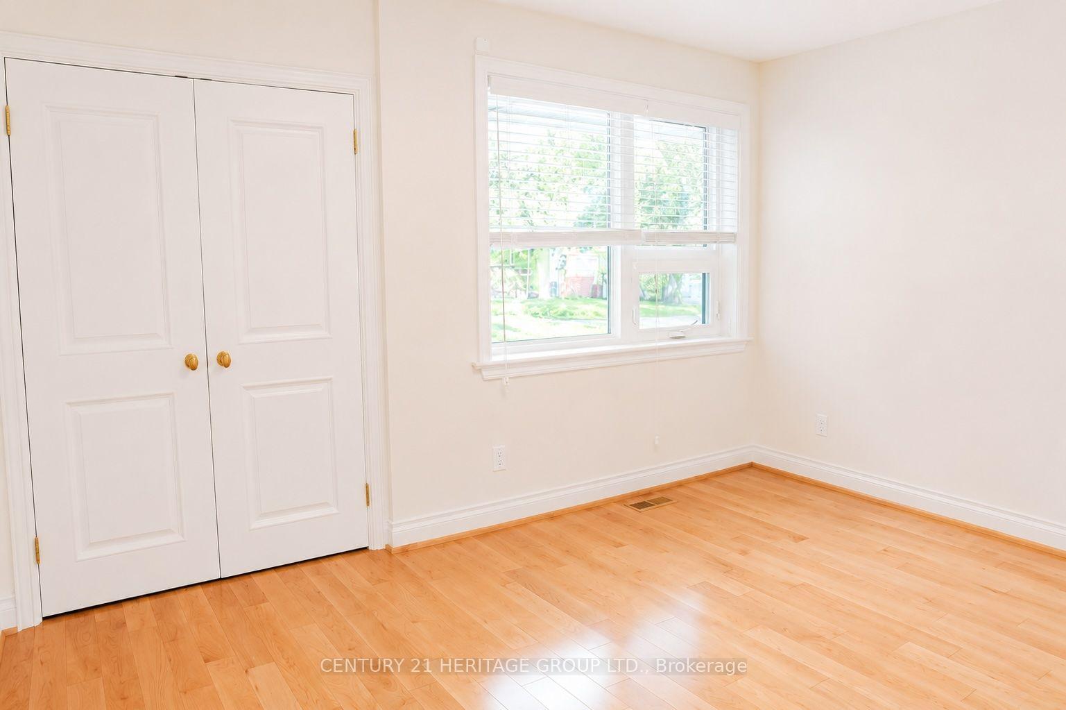 Photo 50 of Unit Main, 17 Hi Mount Drive, North York, Bayview Village — HOMEH