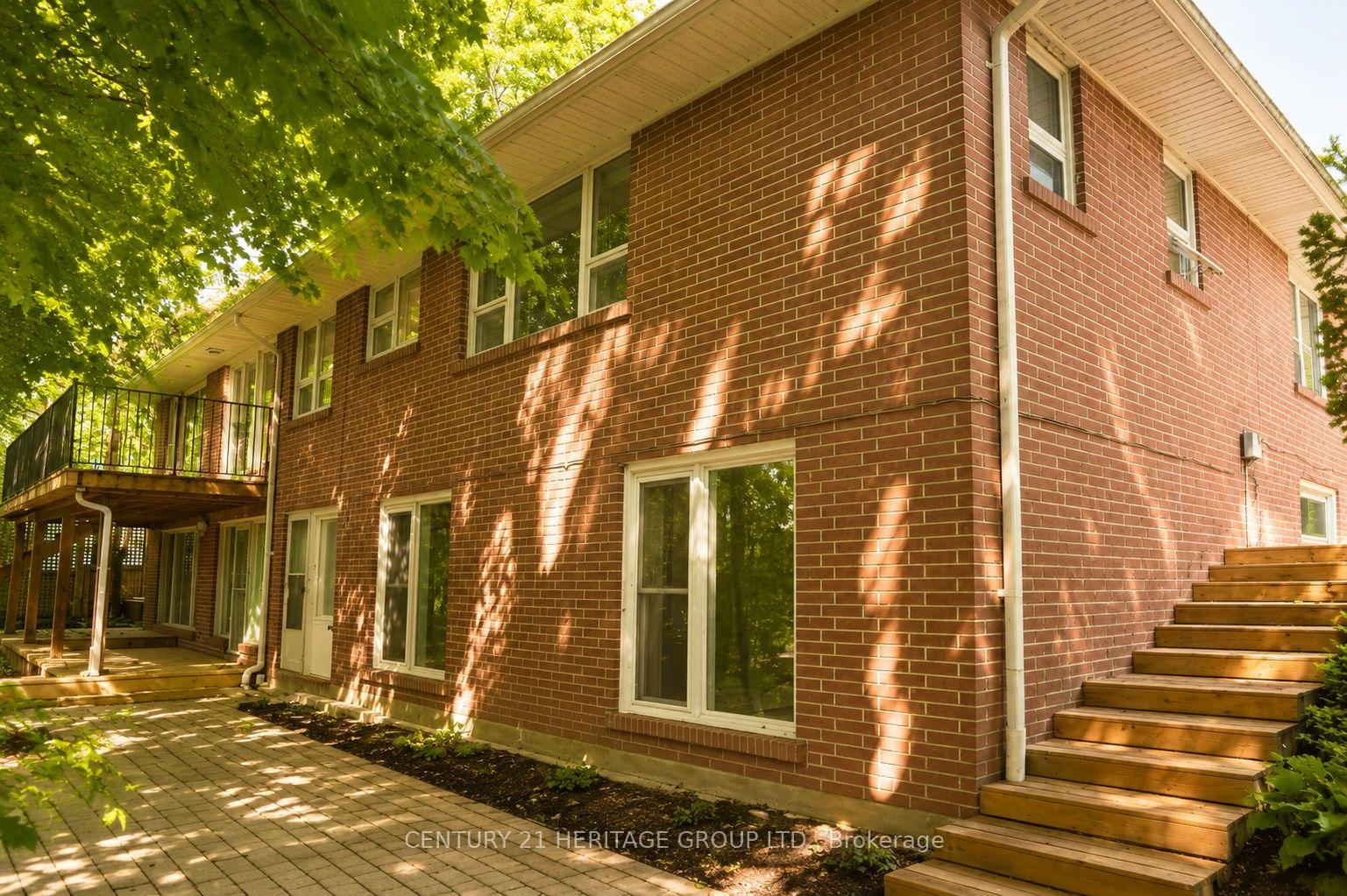 Photo 54 of Unit Main, 17 Hi Mount Drive, North York, Bayview Village — HOMEH