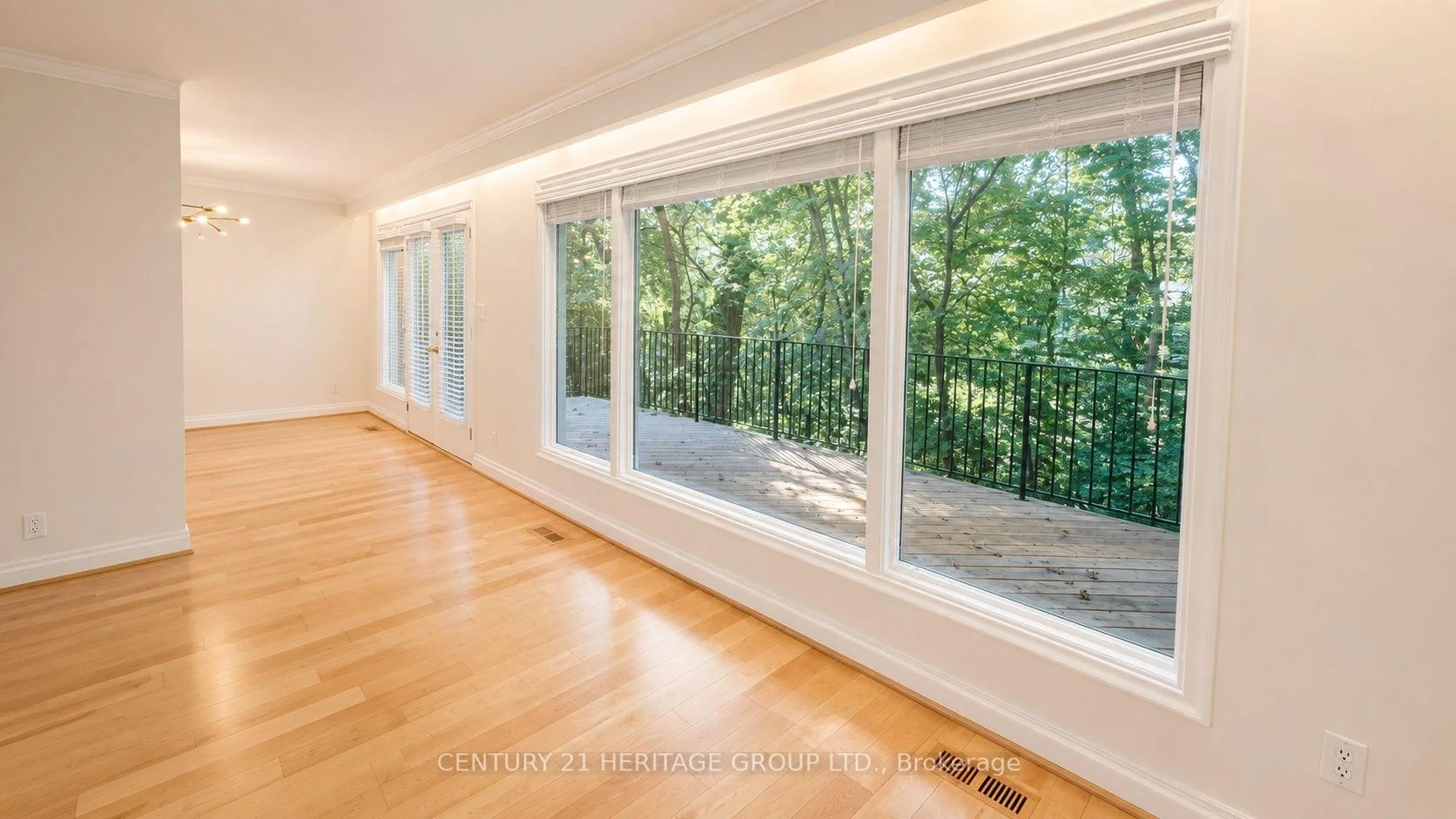 Photo 37 of Unit Main, 17 Hi Mount Drive, North York, Bayview Village — HOMEH