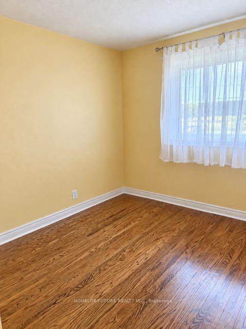 Photo 10 of 1464 Thornton Road, Oshawa, Northwood — HOMEH