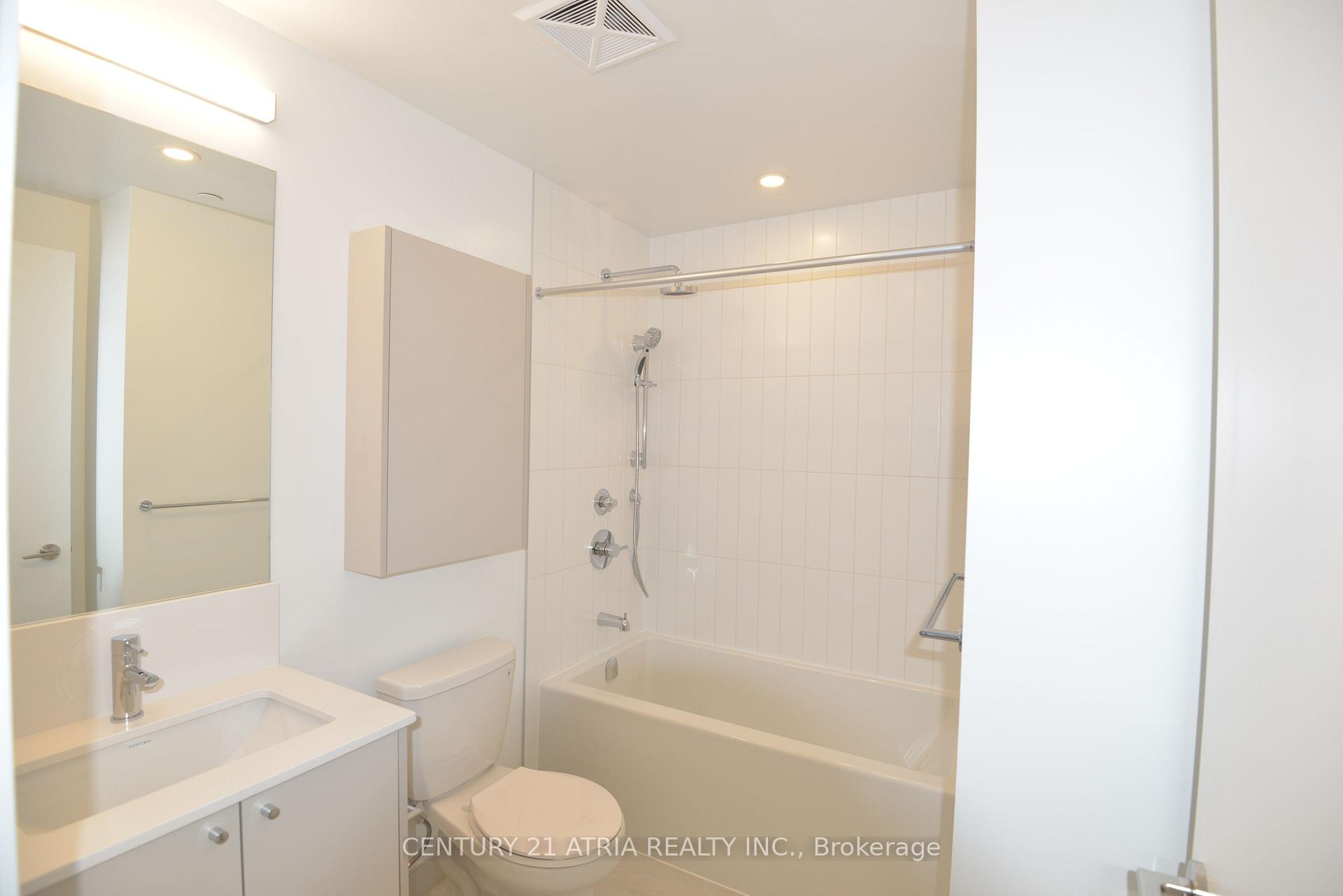 Photo 6 of Unit 2301, 10 Oak Street, Toronto, Regent Park — HOMEH