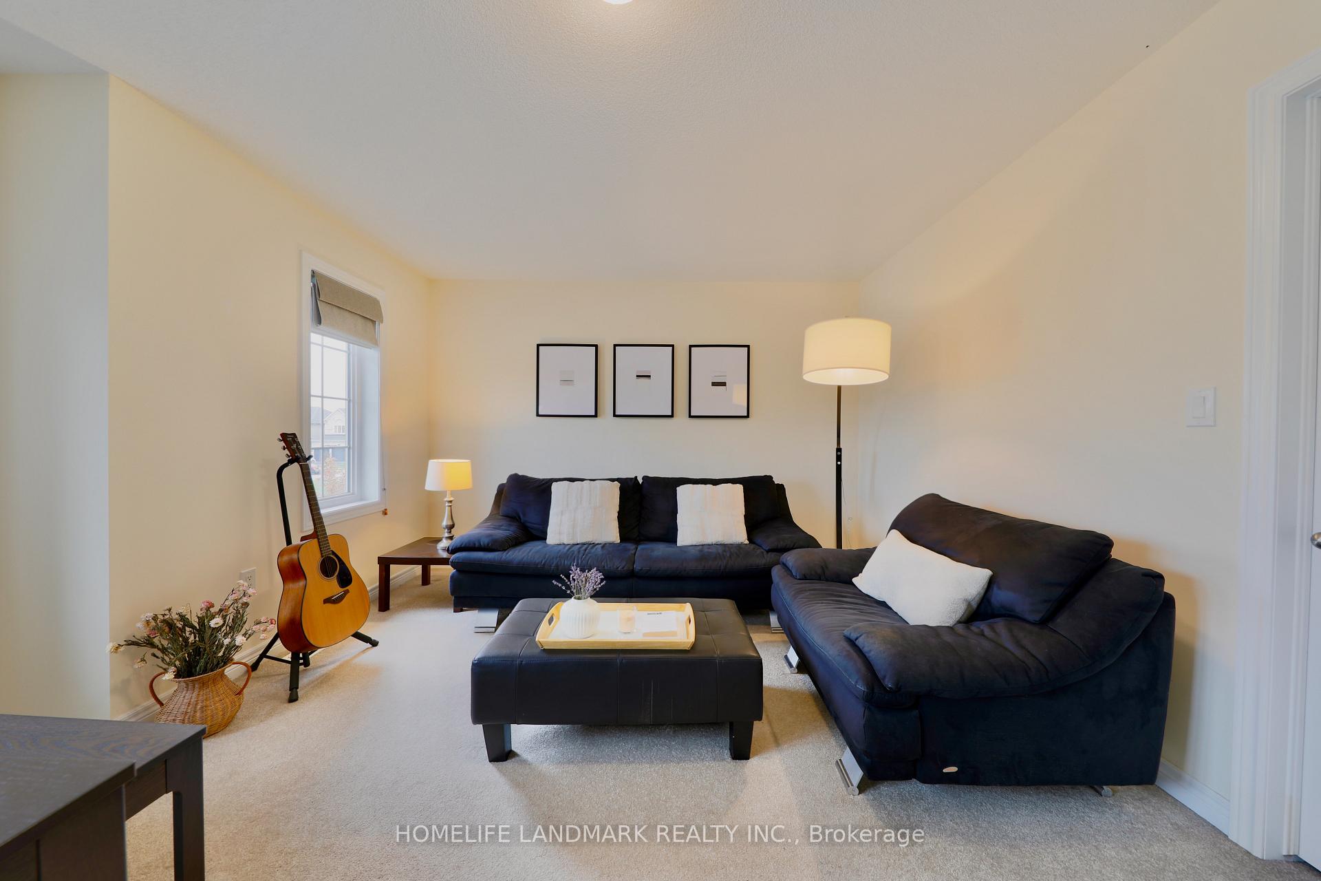 Photo 16 of 68 Grandell Drive, Hamilton, Meadowlands — HOMEH
