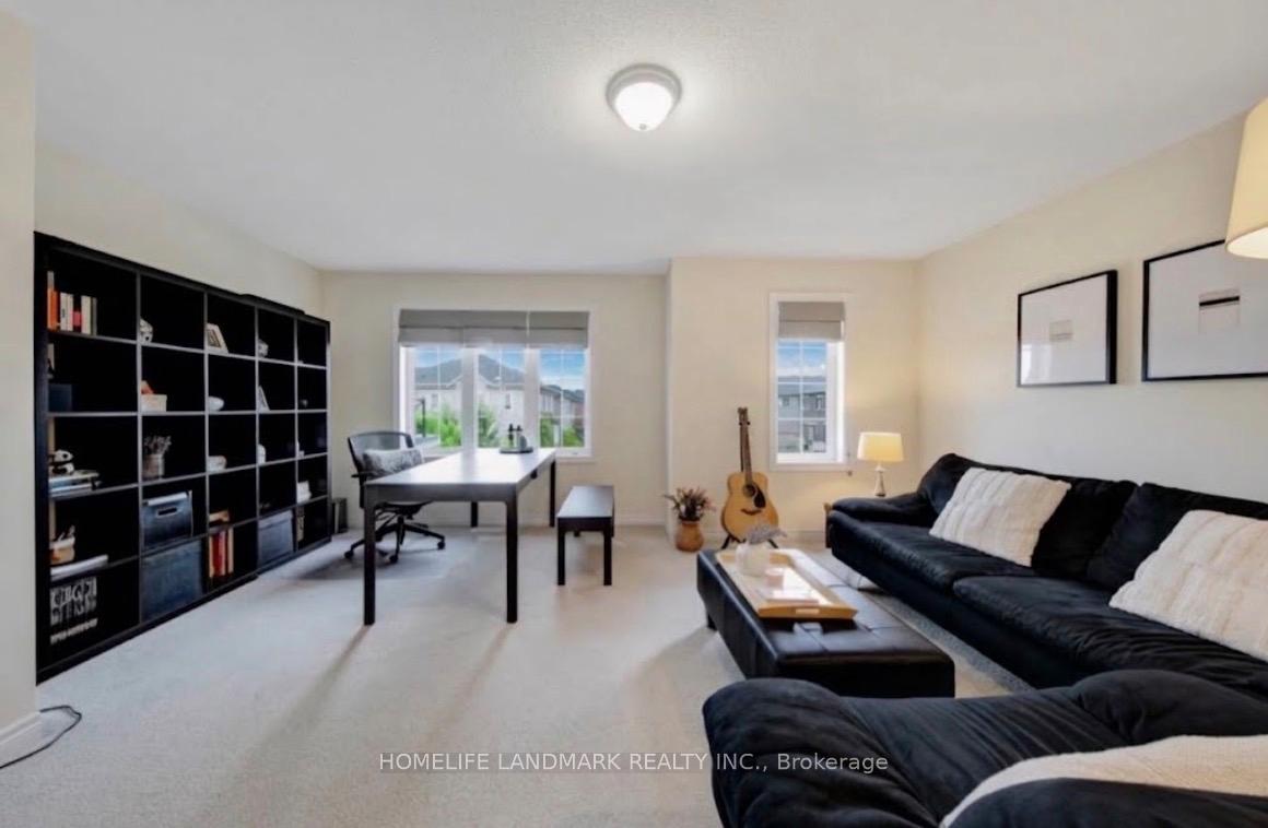 Photo 26 of 68 Grandell Drive, Hamilton, Meadowlands — HOMEH