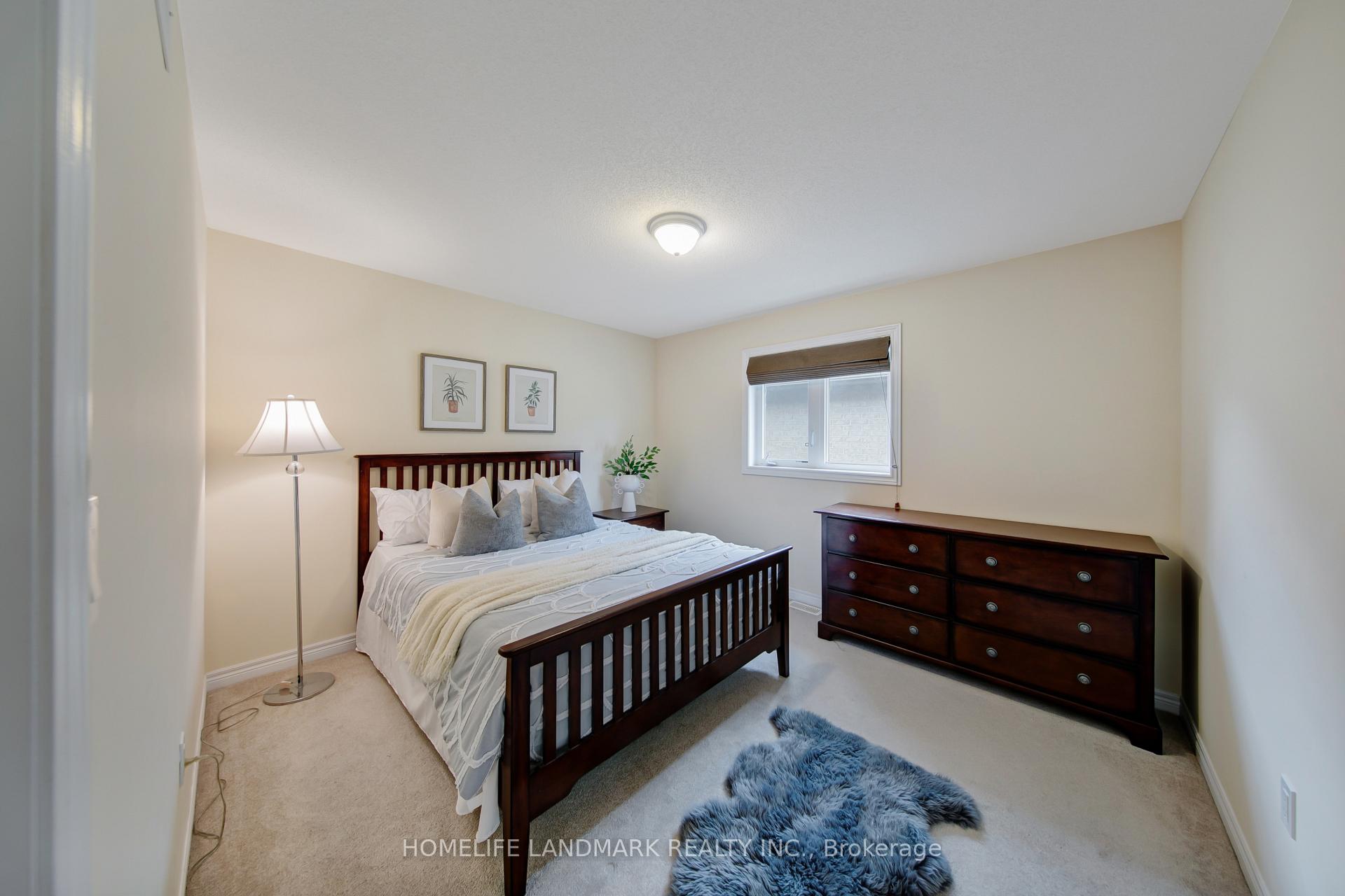 Photo 29 of 68 Grandell Drive, Hamilton, Meadowlands — HOMEH
