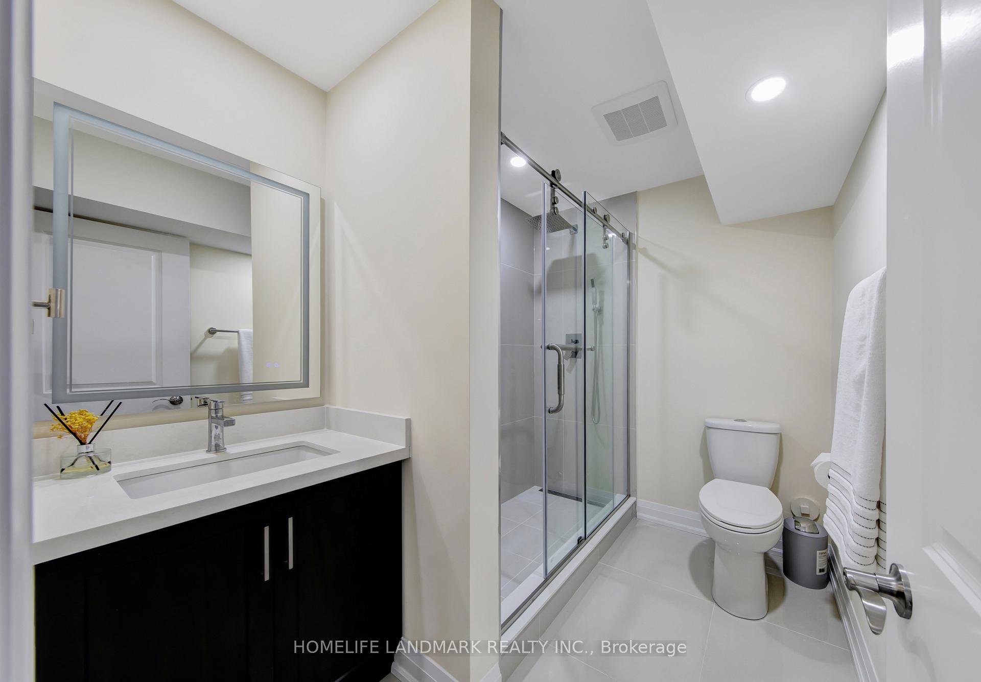 Photo 38 of 68 Grandell Drive, Hamilton, Meadowlands — HOMEH