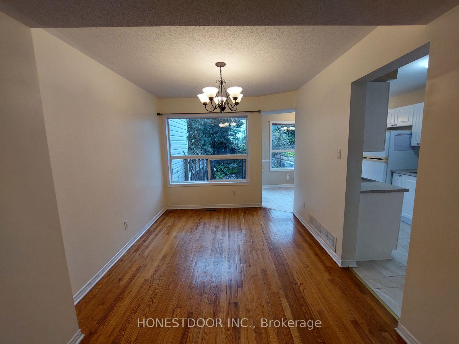 Photo 4 of 49 Mullcraft Crescent, Ottawa, Barrhaven - Longfields — HOMEH
