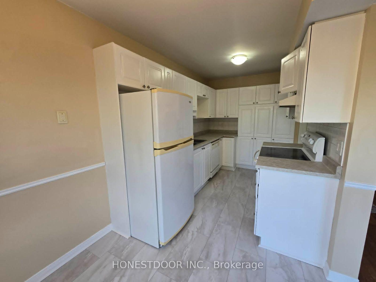 Photo 8 of 49 Mullcraft Crescent, Ottawa, Barrhaven - Longfields — HOMEH