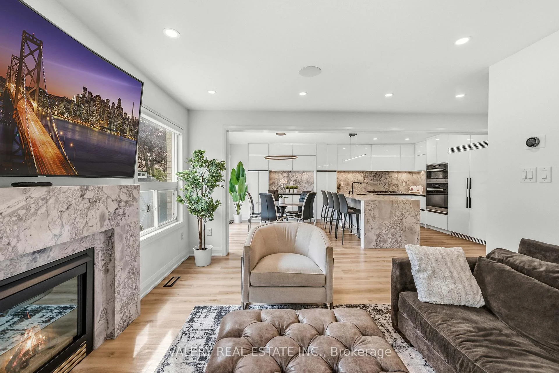 Photo 19 of 9 Vanguard Road, Vaughan, Patterson — HOMEH