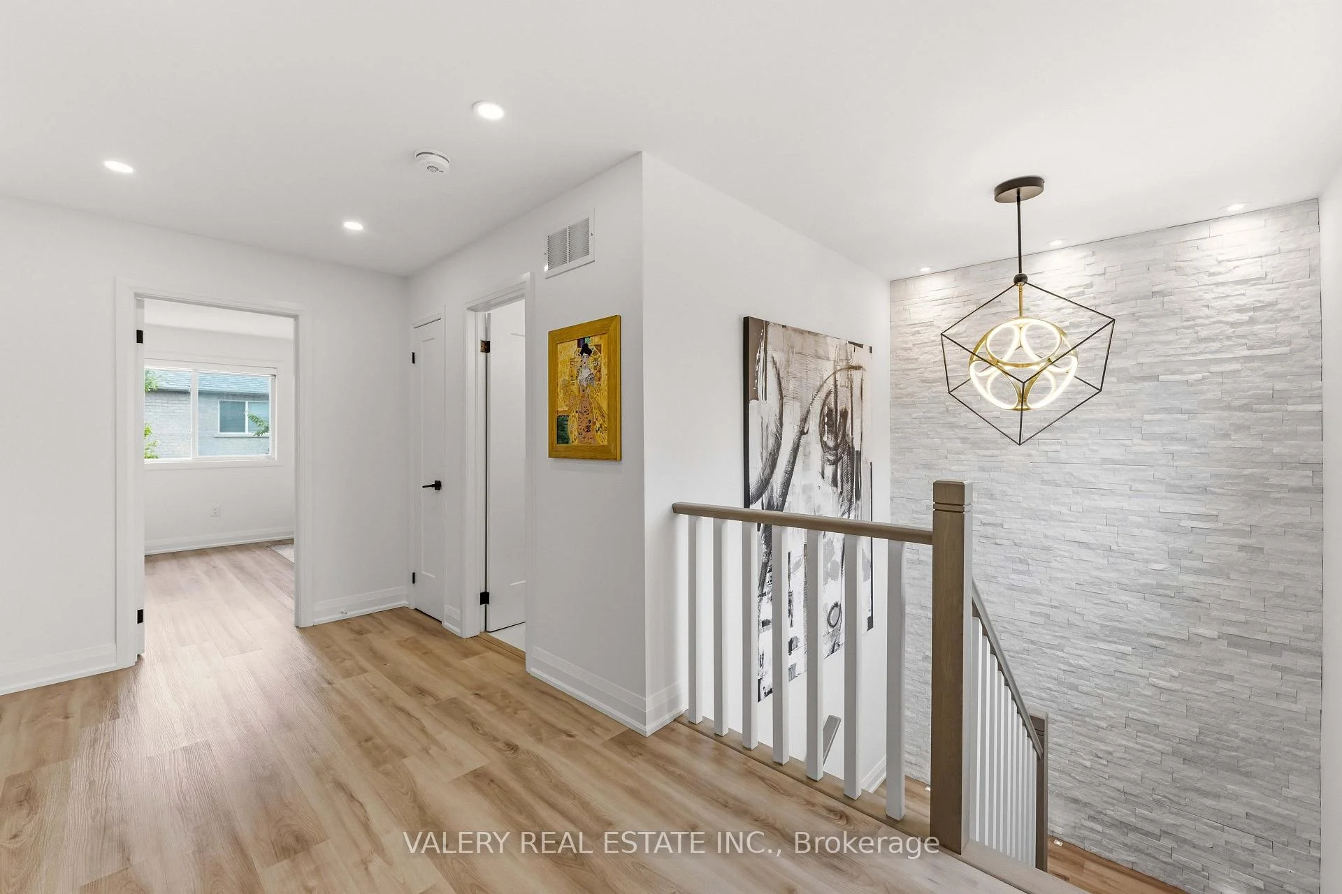 Photo 20 of 9 Vanguard Road, Vaughan, Patterson — HOMEH