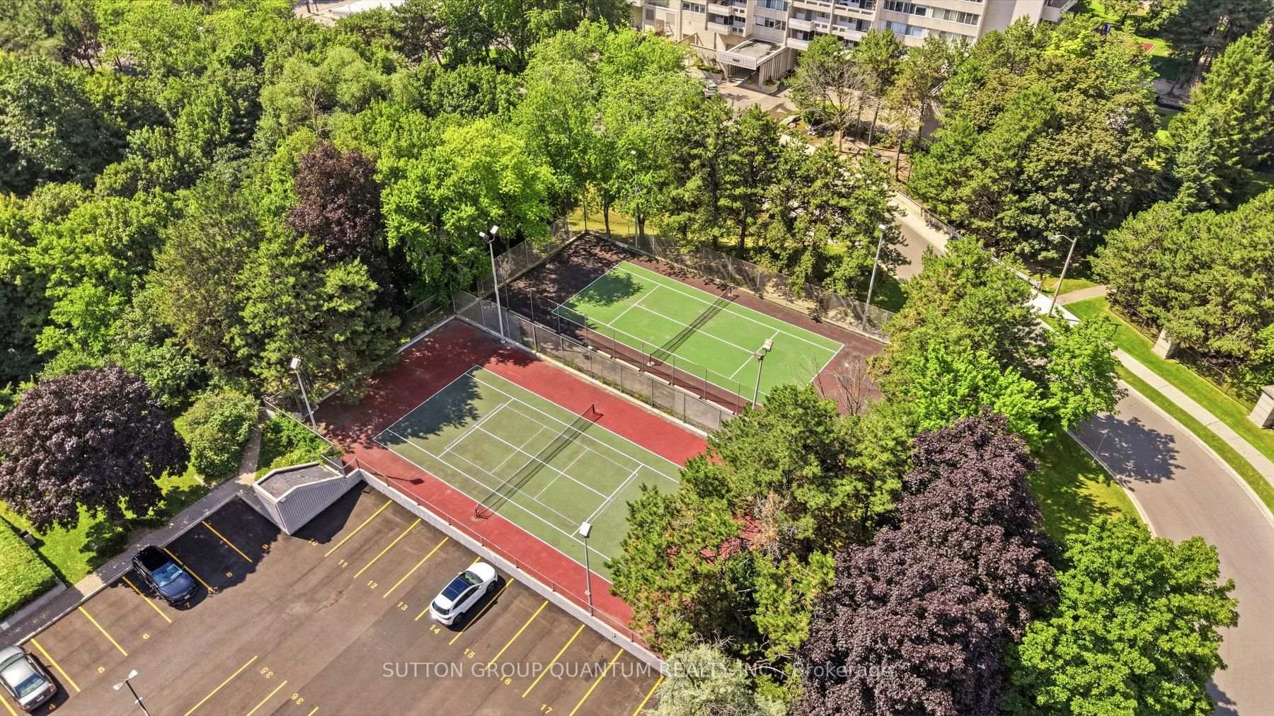 Photo 25 of Unit 304, 3650 Kaneff Crescent, Mississauga, Mississauga Valleys — HOMEH