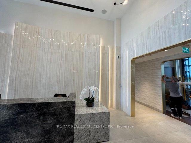 Photo 3 of Unit 718, 3240 William Coltson Avenue, Oakville, Joshua Meadows — HOMEH