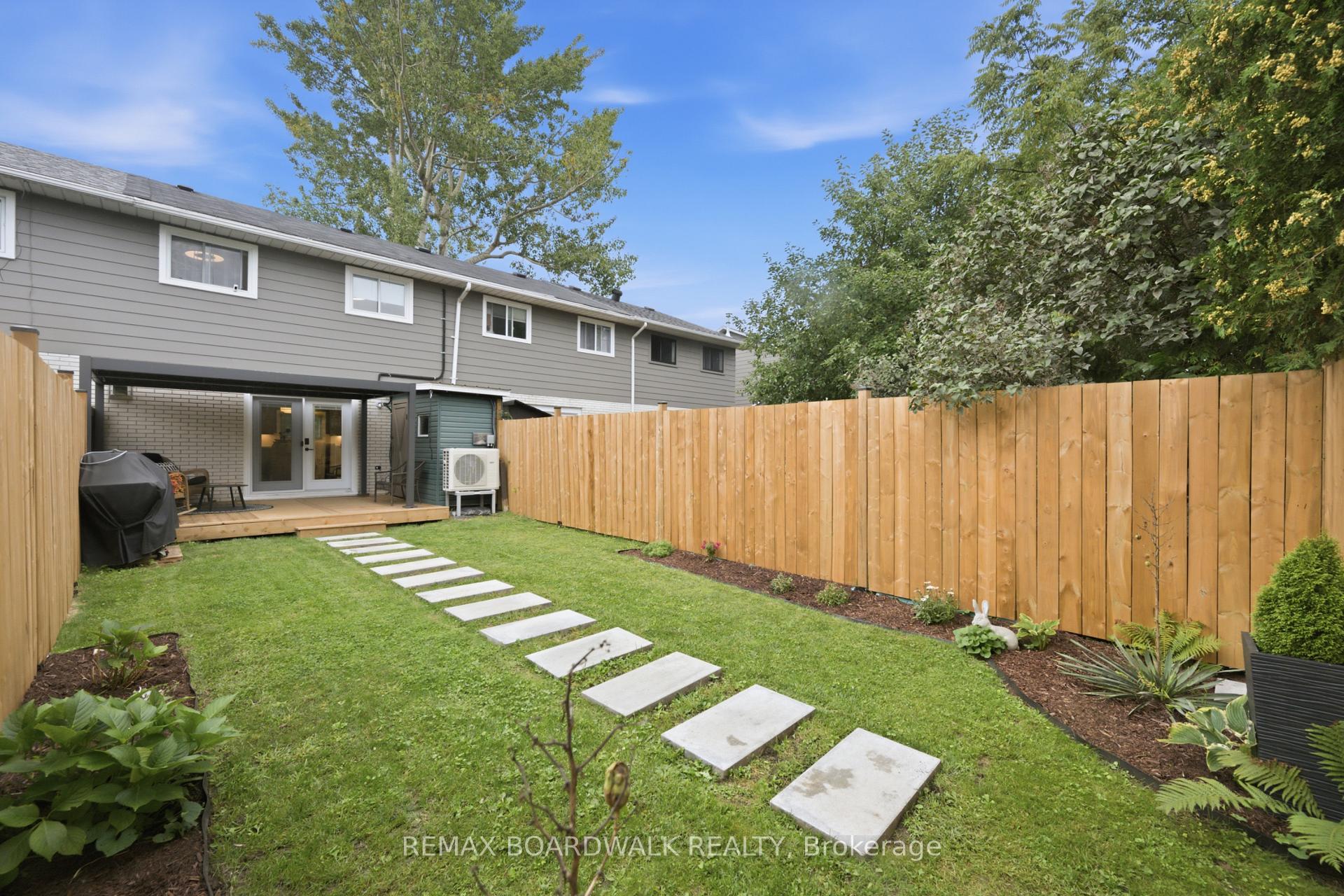 Photo 14 of 11 Maple Avenue, Brockville, Brockville — HOMEH