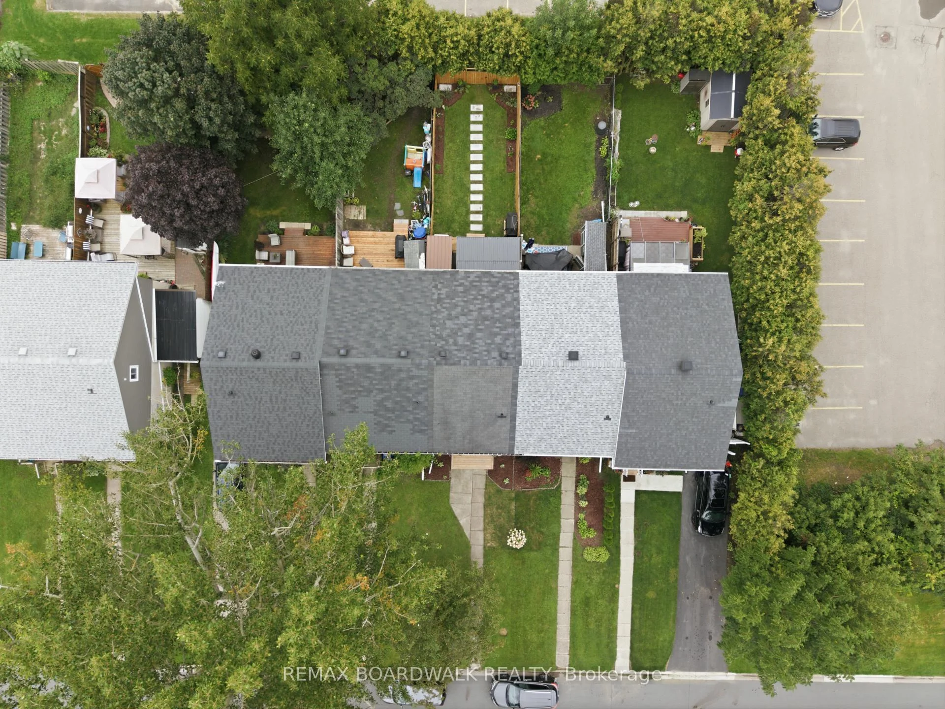 Photo 7 of 11 Maple Avenue, Brockville, Brockville — HOMEH