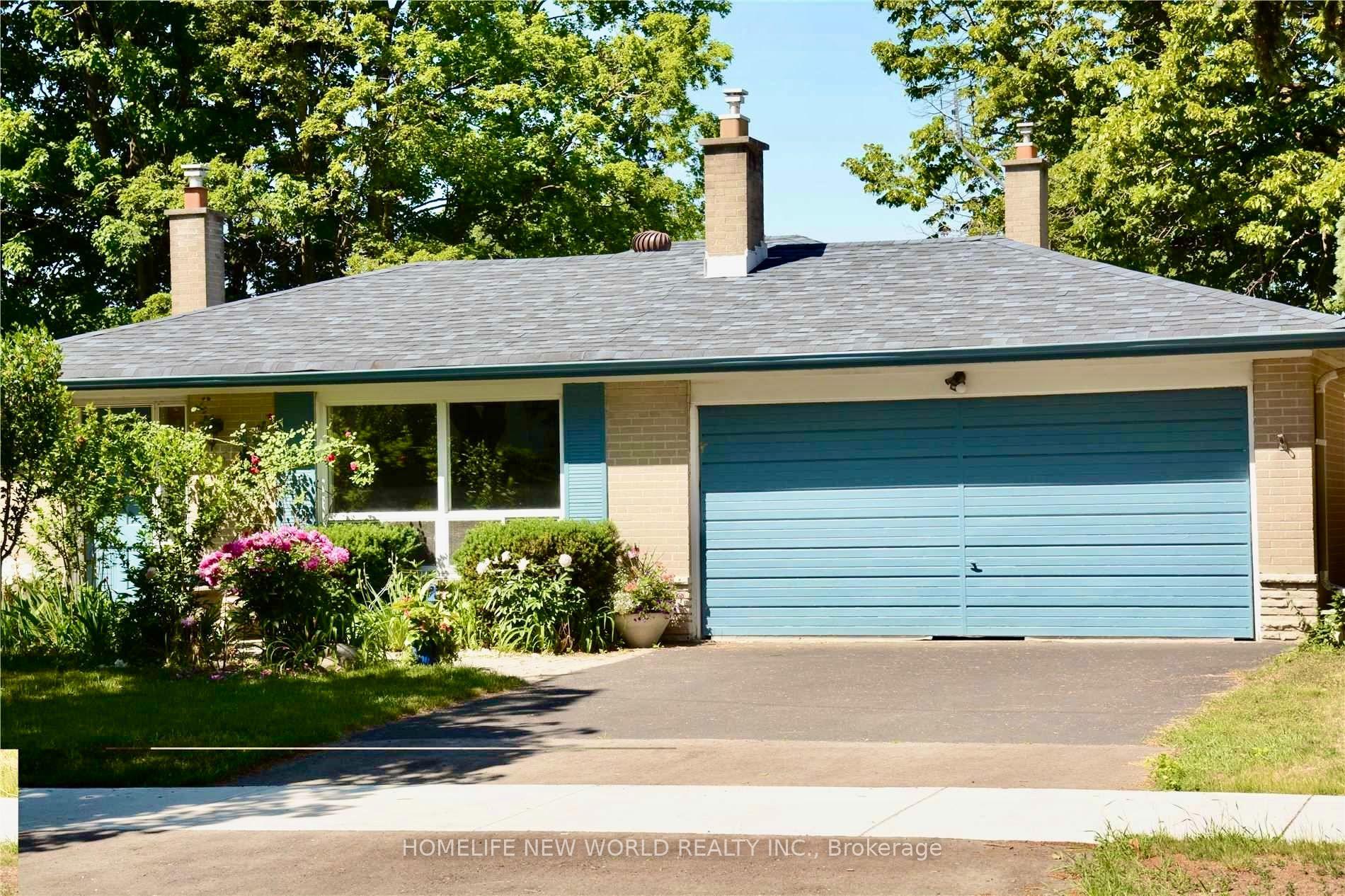 Photo 1 of 40 Brahms Avenue, North York, Hillcrest Village — HOMEH