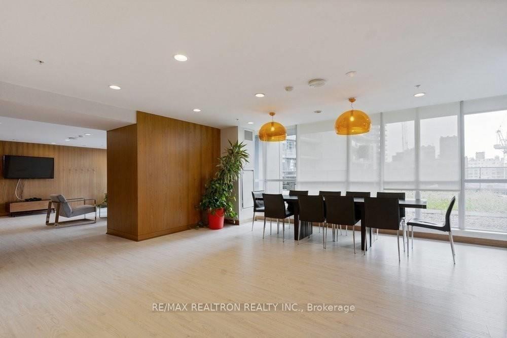Photo 19 of Unit 2003, 295 Adelaide Street W, Toronto, Waterfront Communities — HOMEH