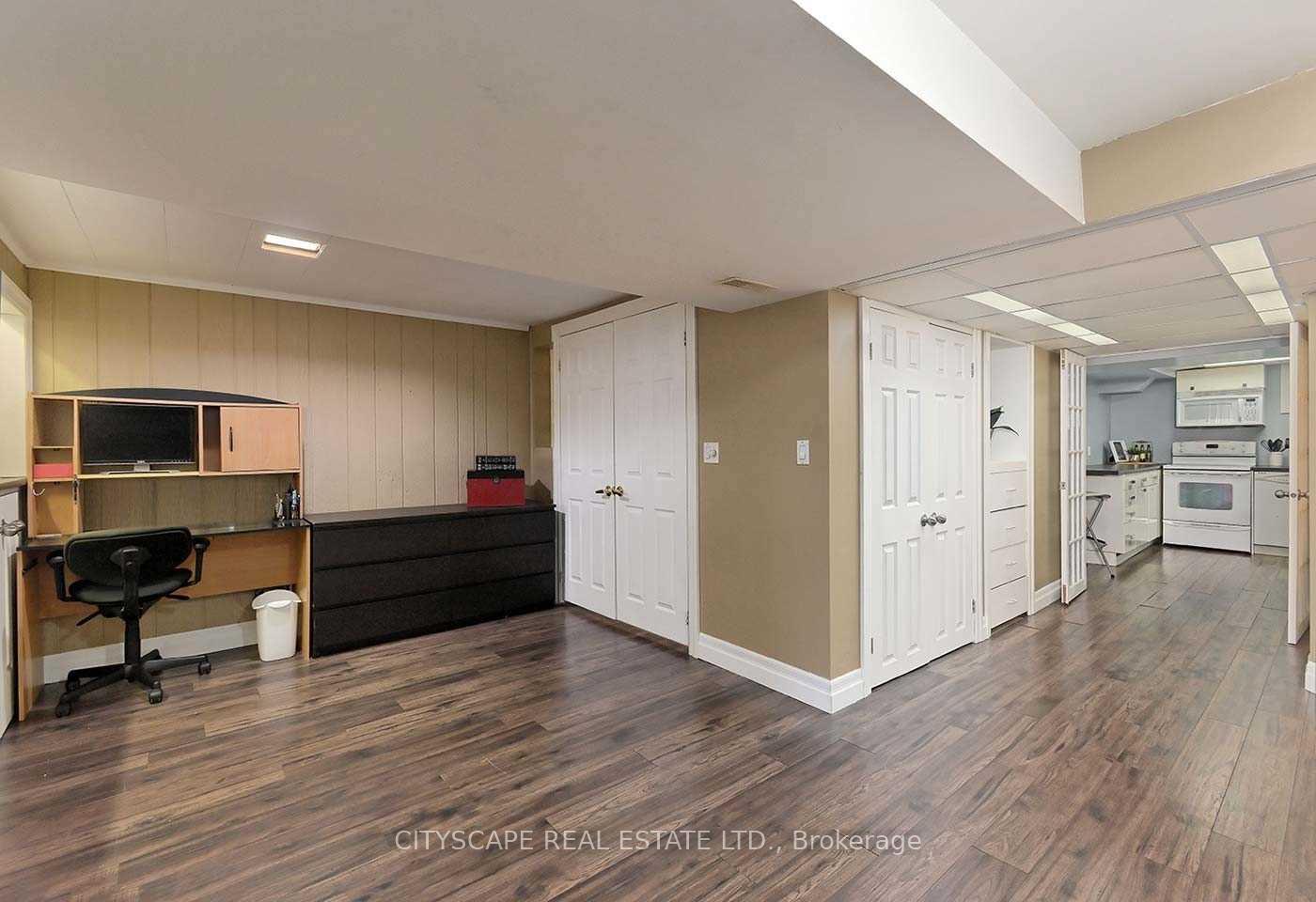 Photo 2 of Unit Bsmt, 48 Stevenharris Drive, Etobicoke, Markland Wood — HOMEH