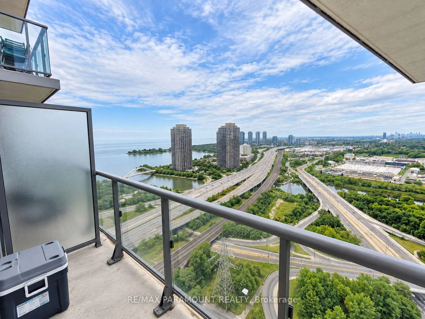 Photo 9 of Unit 3209, 105 The Queensway, Toronto, High Park-Swansea — HOMEH