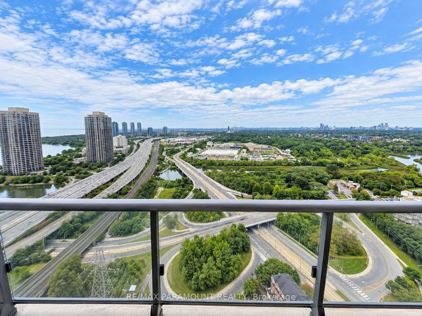 Photo 10 of Unit 3209, 105 The Queensway, Toronto, High Park-Swansea — HOMEH