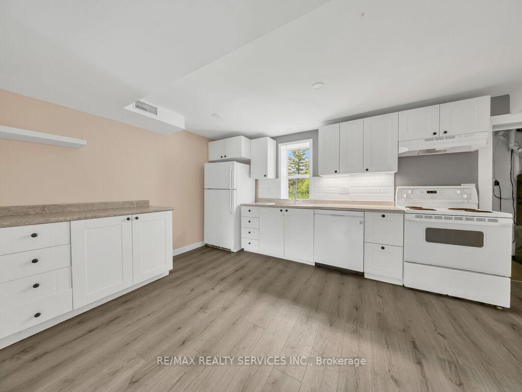 Photo 8 of 123 Main Street W, Southgate — HOMEH