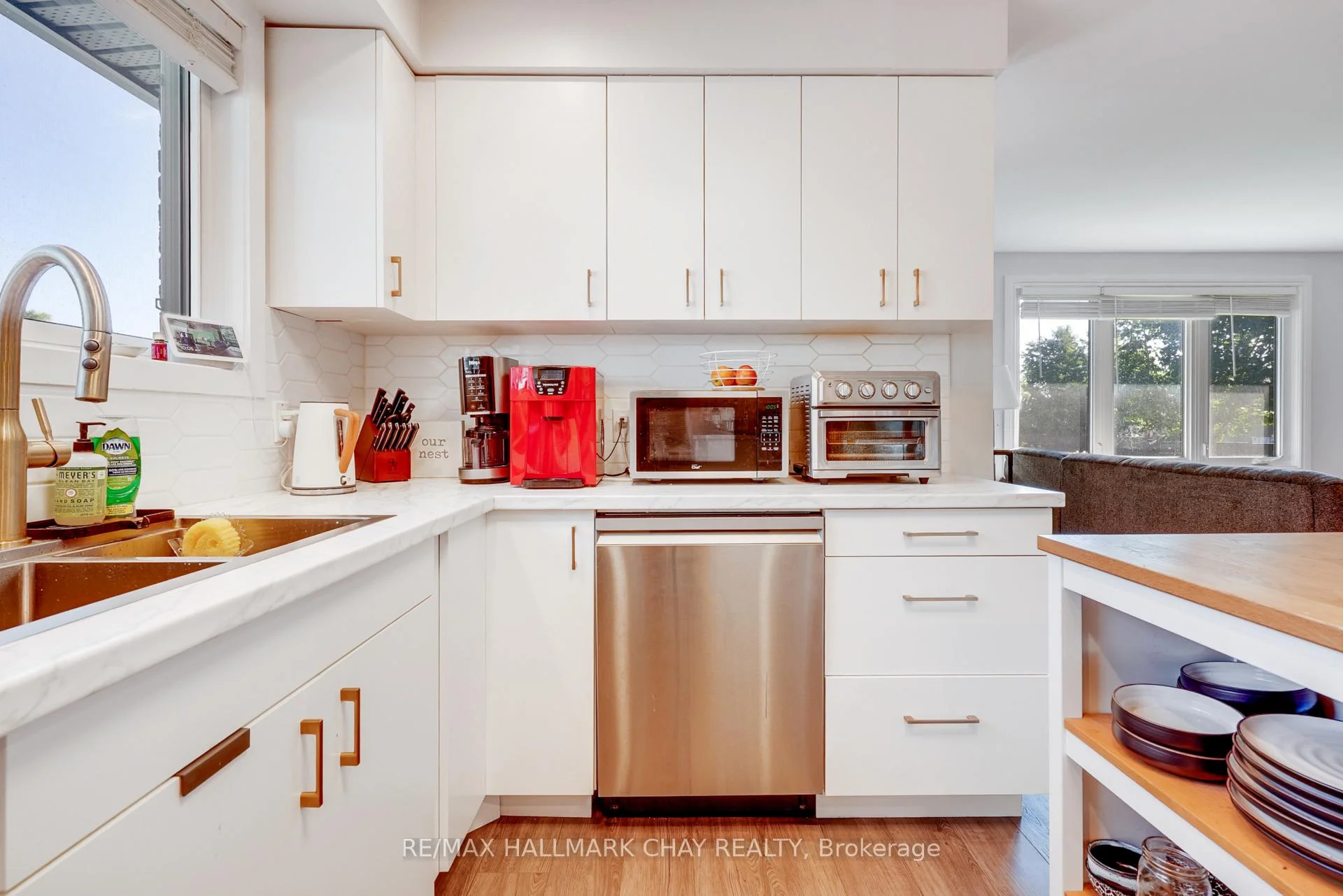 Photo 12 of 11 Daphne Crescent, Barrie, Cundles East — HOMEH