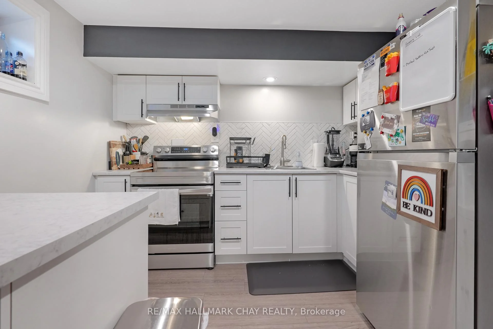 Photo 26 of 11 Daphne Crescent, Barrie, Cundles East — HOMEH