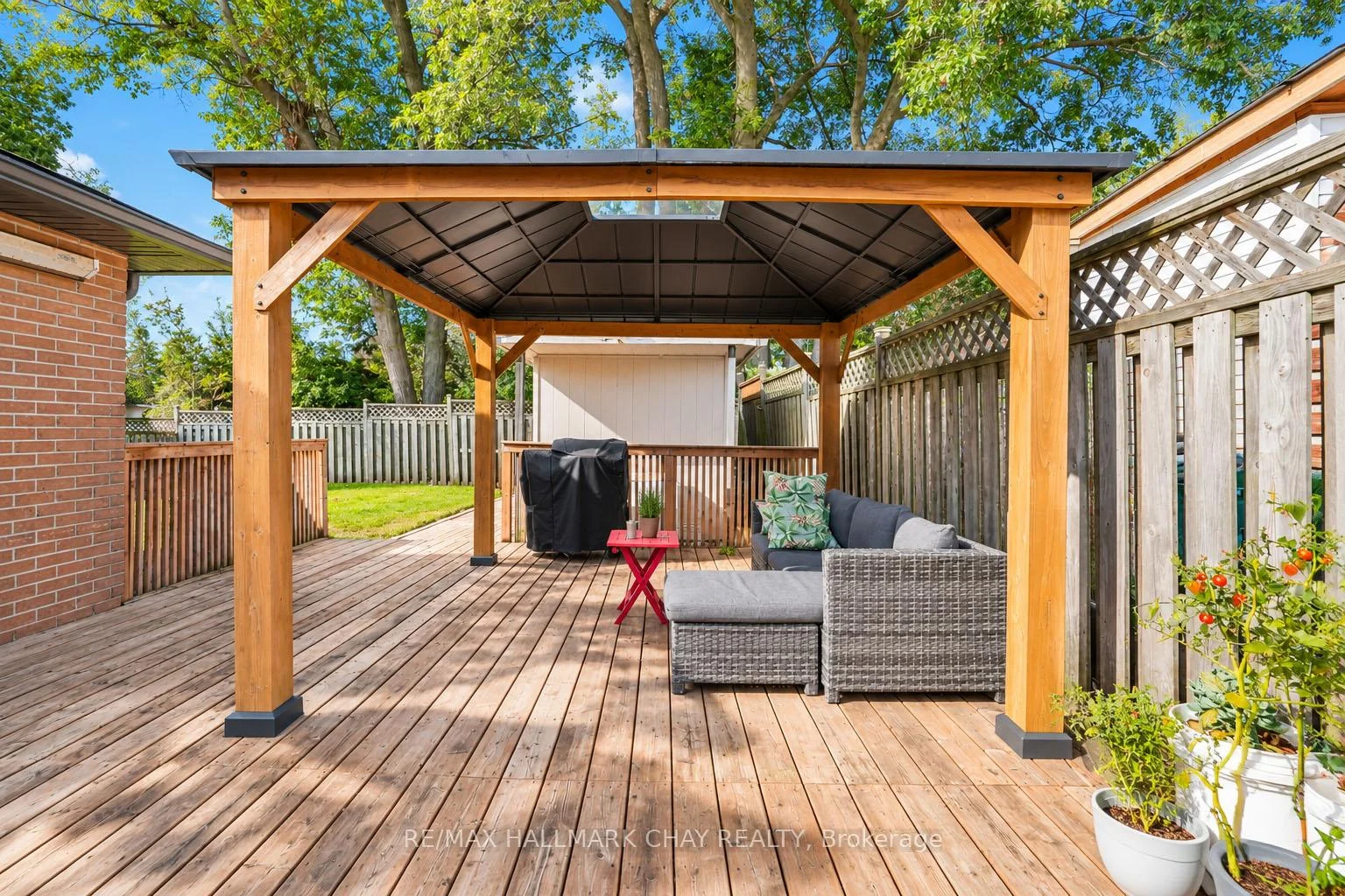 Photo 33 of 11 Daphne Crescent, Barrie, Cundles East — HOMEH