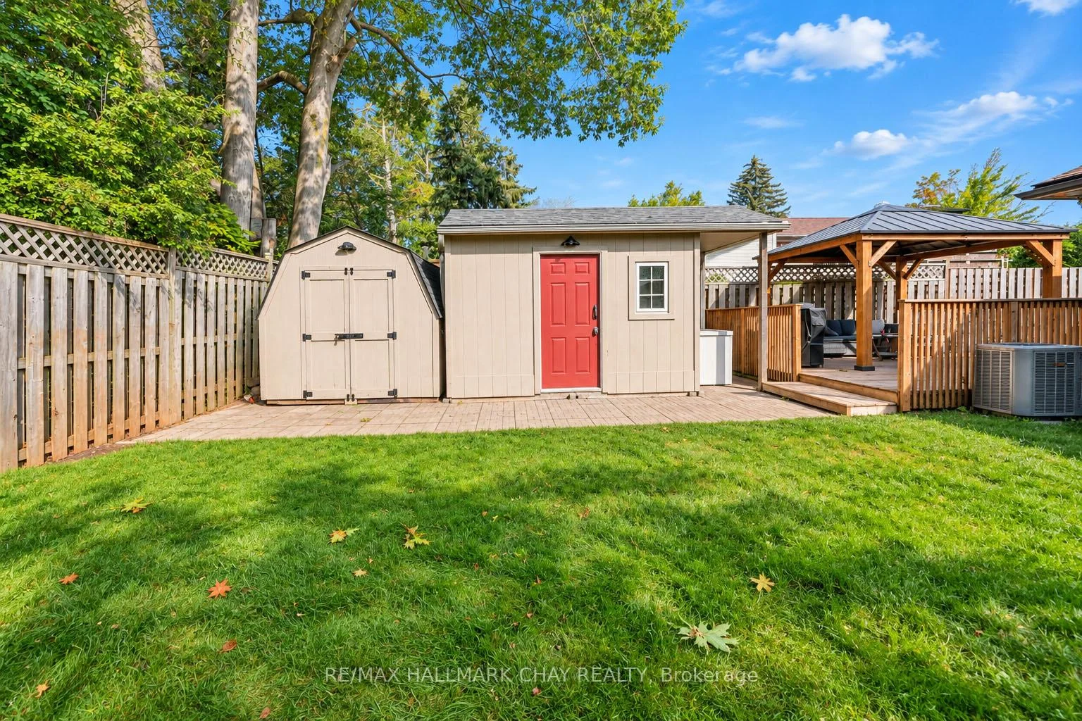 Photo 34 of 11 Daphne Crescent, Barrie, Cundles East — HOMEH
