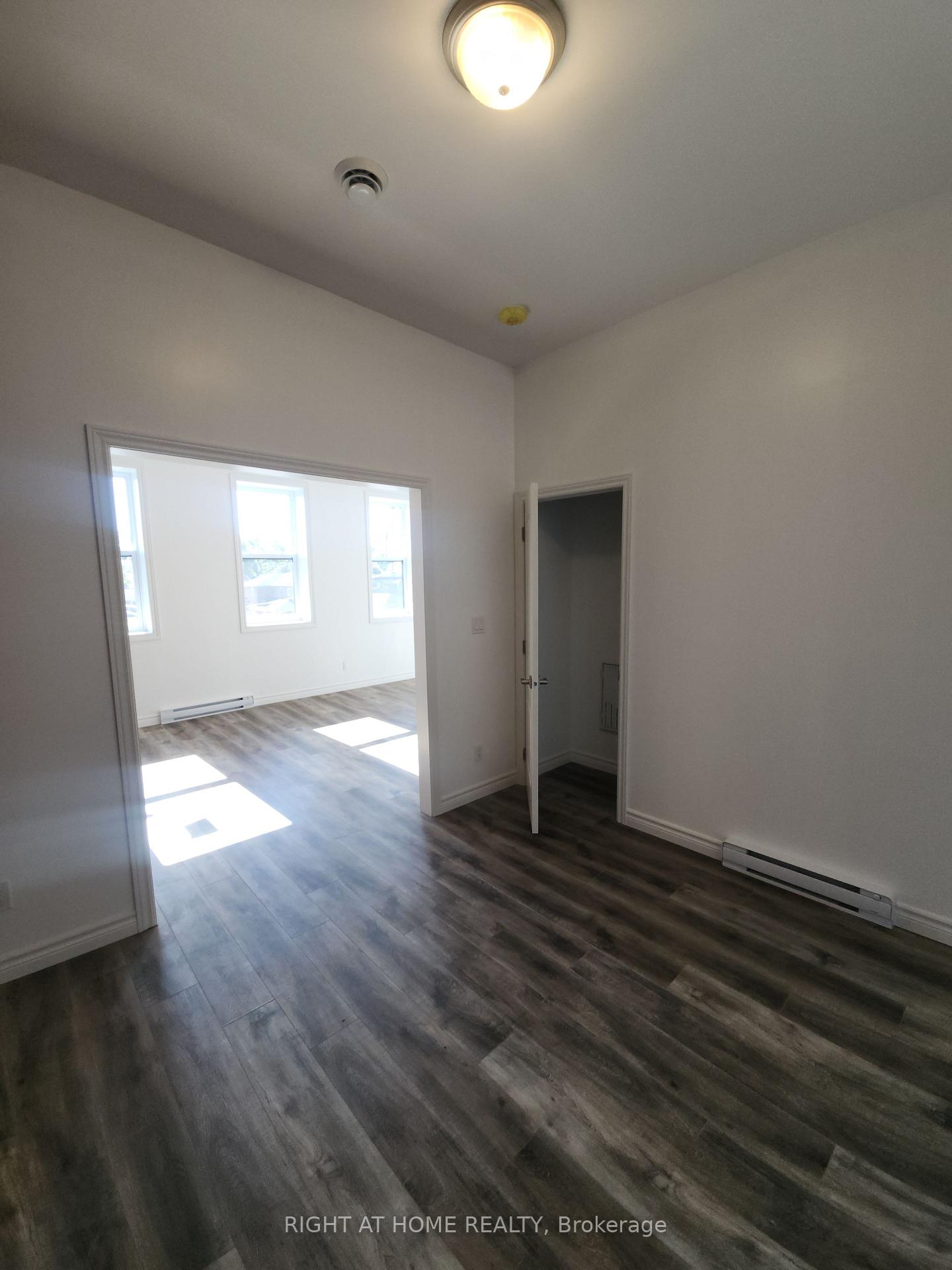 Photo 9 of Unit 201, 9 Queen Street W, Springwater, Elmvale — HOMEH