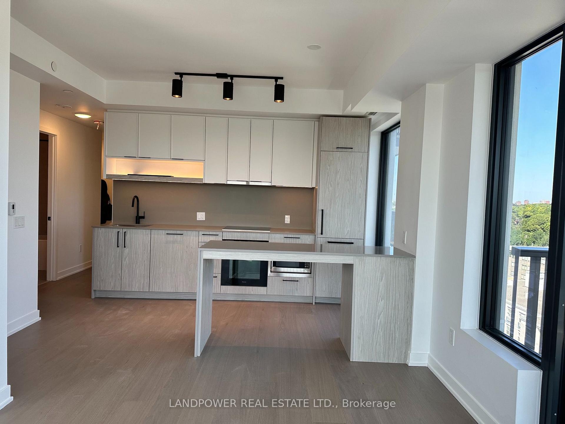 Photo 5 of Unit 1218, 89 Montclair Avenue, Toronto, Forest Hill South — HOMEH