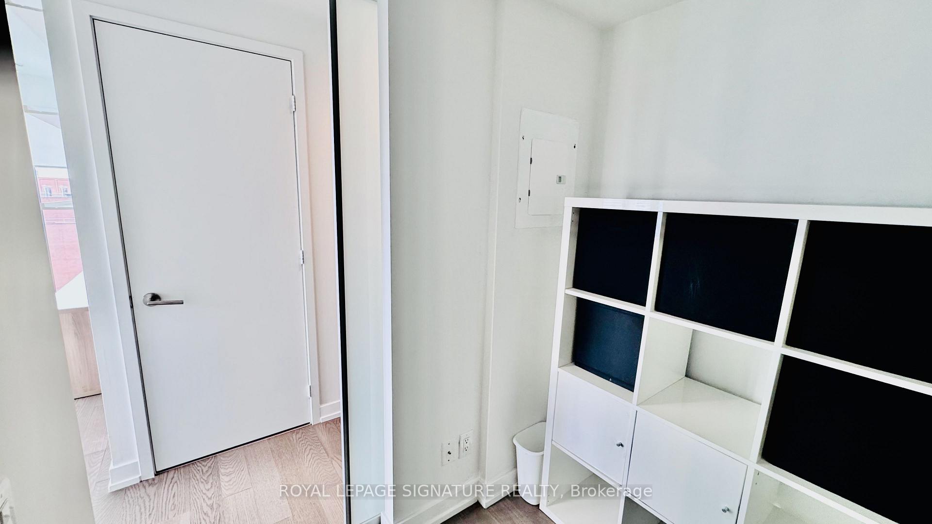 Photo 15 of Unit 1712, 161 Roehampton Avenue, Toronto, Mount Pleasant West — HOMEH