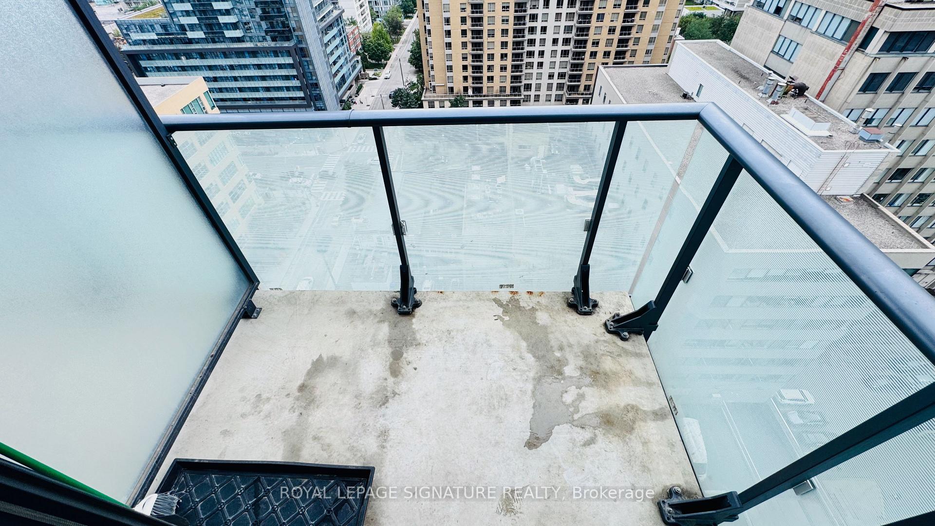 Photo 18 of Unit 1712, 161 Roehampton Avenue, Toronto, Mount Pleasant West — HOMEH