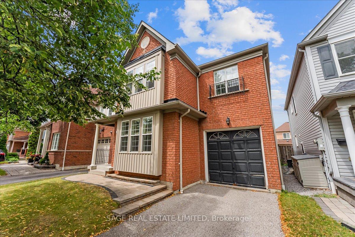 Photo 2 of 34 Mcsweeney Crescent, Ajax, Northwest Ajax — HOMEH