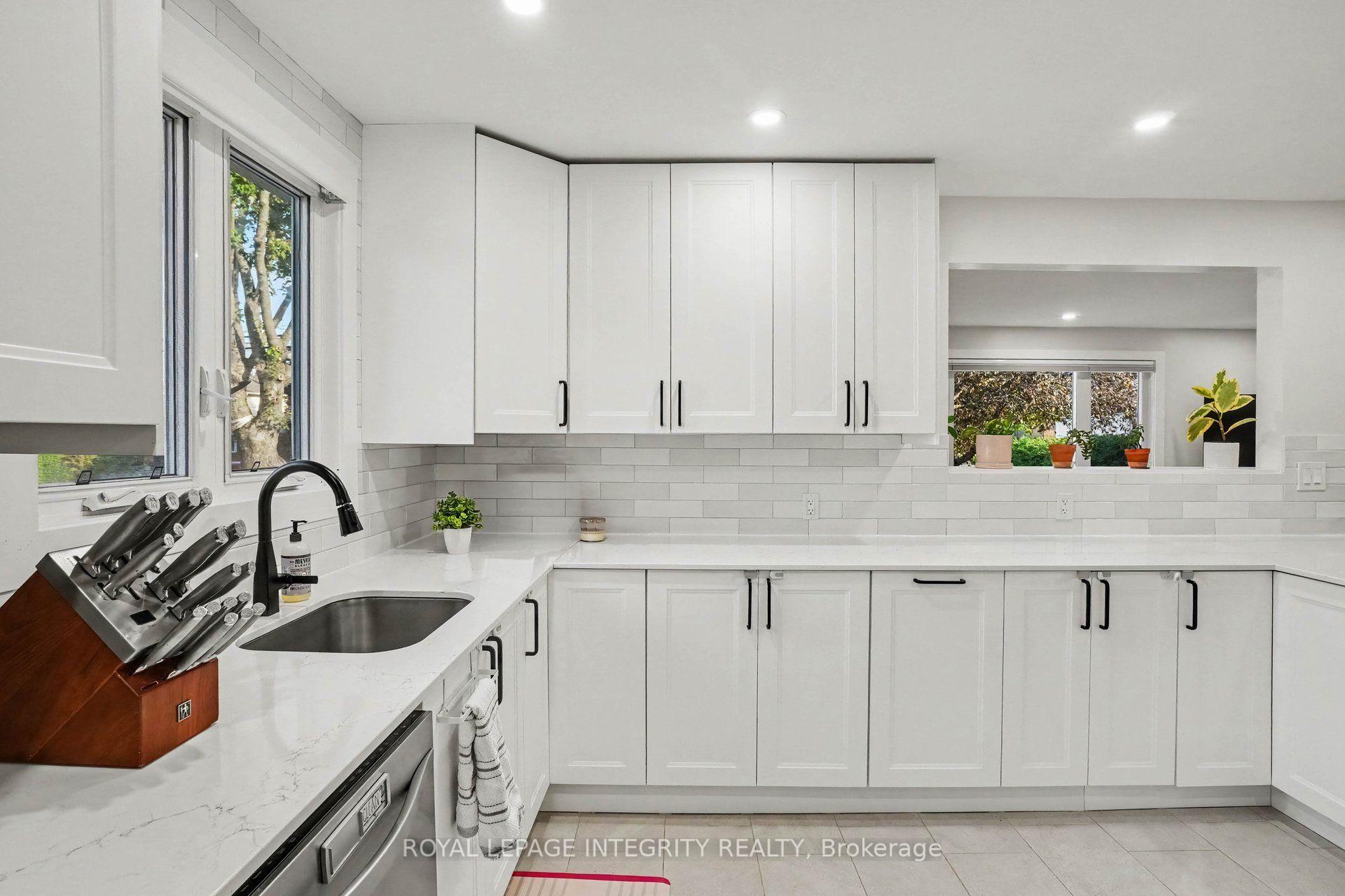 Photo 9 of 7009 Notre Dame Street, Ottawa, Chateauneuf — HOMEH