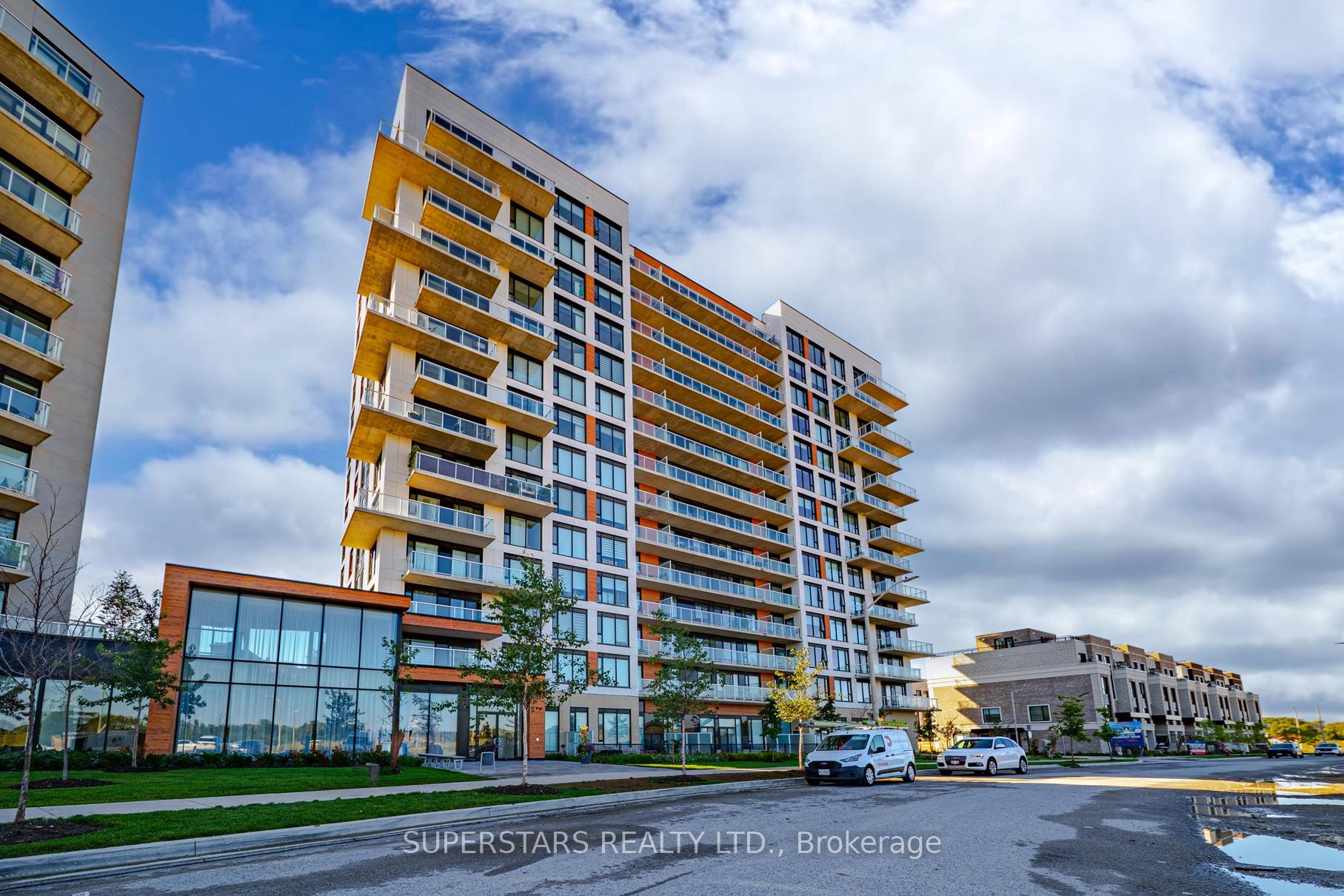 Photo 2 of Unit 230, 2 David Eyer Road, Richmond Hill, Rural Richmond Hill — HOMEH
